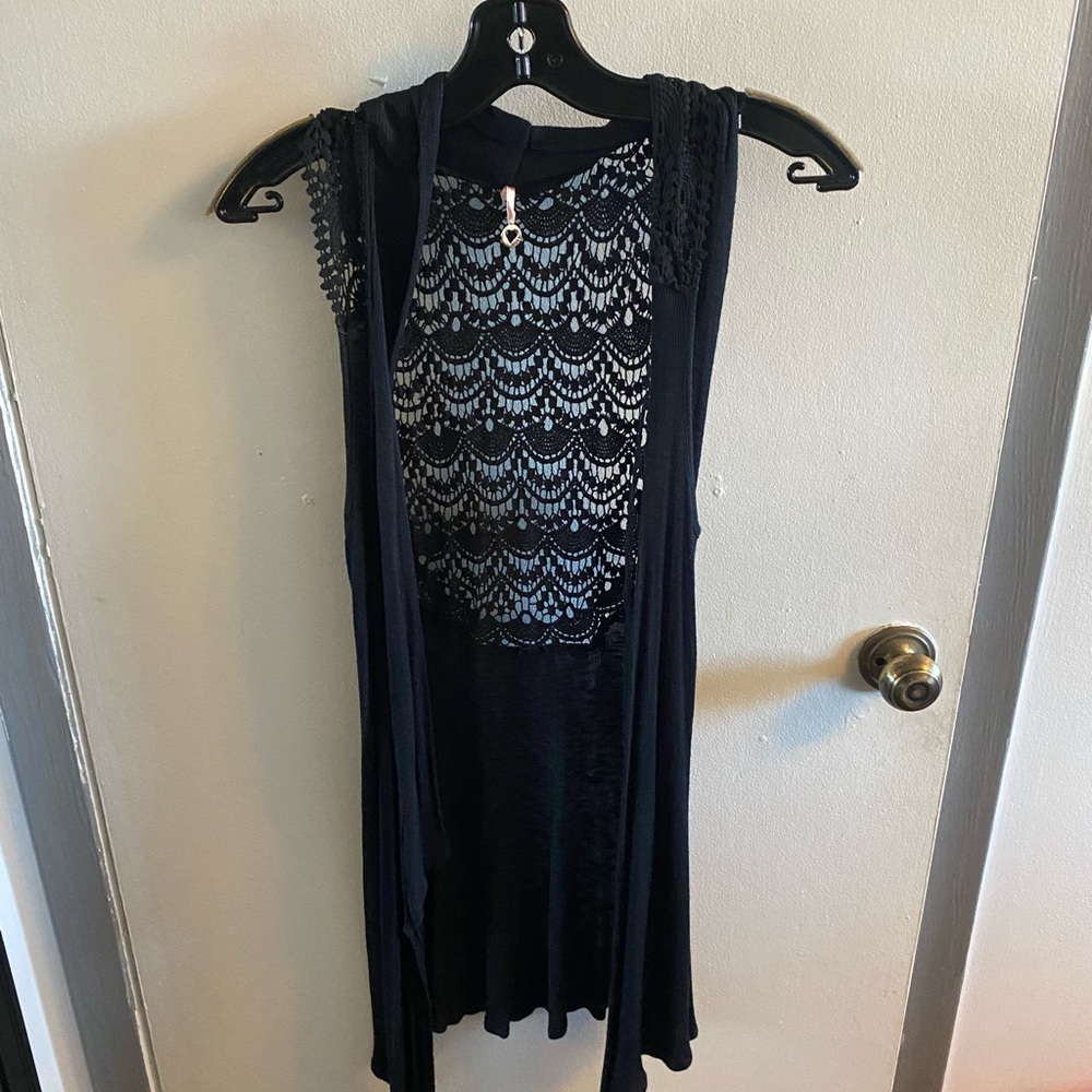 Ladies long vest. One size